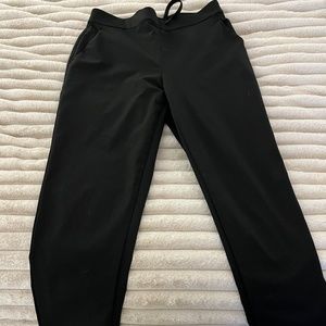 Ministry Of Supply Kinetic Pull on Pants Black Size 8